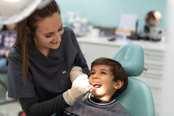 Best Emergency Tooth Extraction in Jenison, MI